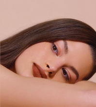 Load image into Gallery viewer, Fluffmate in Brunette - Beflaire